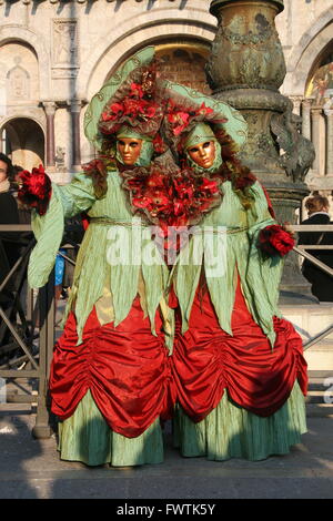 Les participants du carnaval, Venise, Italie Banque D'Images