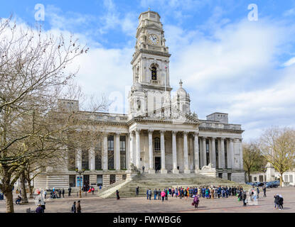Portsmouth Guildhall, Guildhall Square, Portsmouth, Hampshire, England, UK. Banque D'Images