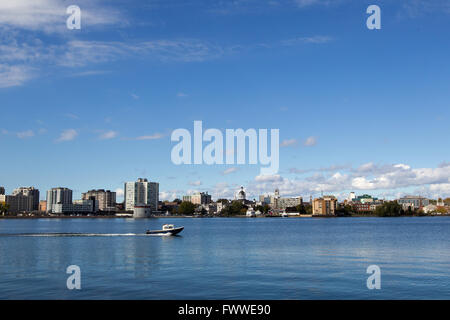 L'horizon de la ville de Kingston (Ont.), le 11 octobre 2014. Banque D'Images