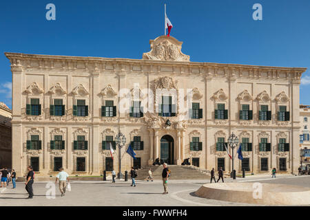 L'Auberge de Castille à Valletta, Malte. Banque D'Images