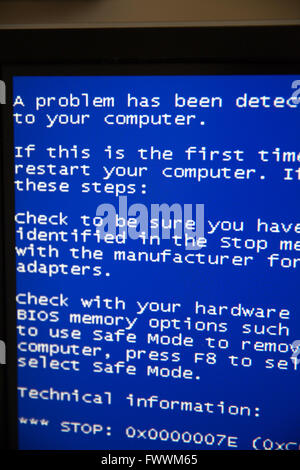 Écran bleu de la mort sur un ordinateur Windows Banque D'Images