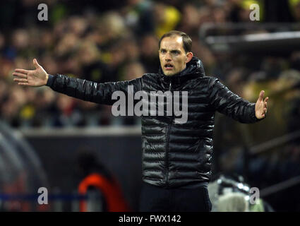 Dortmund, Allemagne. Apr 7, 2016. L'entraîneur Thomas Tuchel Dortmunds réagit lors de l'Europa League quart de finale knock out entre Borussia Dortmund vs FC Liverpool à Dortmund, en Allemagne, 7 avril 2016. Photo : Ina Fassbender/dpa/Alamy Live News Banque D'Images