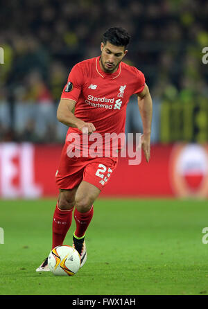 Dortmund, Allemagne. Apr 7, 2016. Le centre de Liverpool, Emre peut en action pendant la Ligue Europa le knock out 1/4 de finale entre Liverpool FC vs Borussia Dortmund à Dortmund, en Allemagne, 7 avril 2016. Photo : Federico Gambarini/dpa/Alamy Live News Banque D'Images