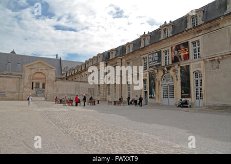 L'entrée de la tresors de la Cathedrale, Palais du Tau à Reims, Champagne-Ardenne, France. Banque D'Images