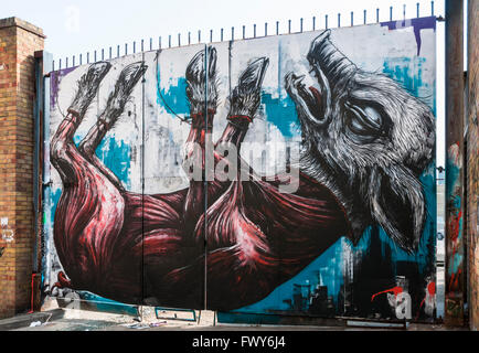 L'art de rue d'un cochon par Ash dans Brick Lane, London Banque D'Images