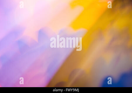 Arrière-plan flou multicolore plus sombre avec le côté droit. Banque D'Images