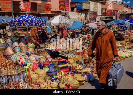 Vue générale de la place du marché à Marrakech, Maroc, Afrique du Nord Banque D'Images