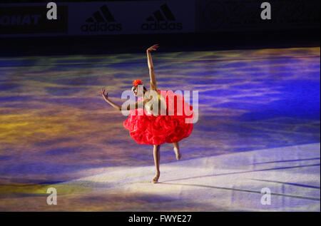 Margarita Mamun (Russie) lors du spectacle Concert gala à la gymnastique rythmique Deriugina Cup le 18 mars 2012 à Kiev, Ukraine Banque D'Images