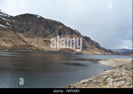 Ben lawers barrage, lochan lairige, Stirling, , aqua, h2o, de l'eau, de Moor, les hautes terres, Heath, Heather, la flore, la tourbe, réservoir, Banque D'Images