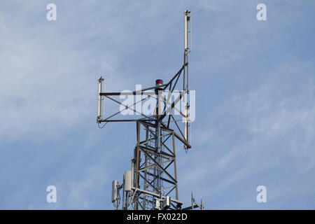 Tour de téléphonie cellulaire à Kingston (Ontario), le jeudi 7 janvier 2016. Banque D'Images