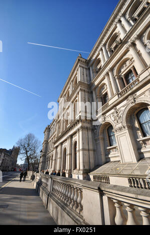 Le Foreign, Commonwealth and Development Office occupe un bâtiment qui a initialement fourni des locaux à quatre départements gouvernementaux distincts, Londres, Royaume-Uni Banque D'Images