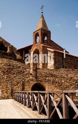 David Gareja creusées dans le roc est un monastère orthodoxe situé dans la région de Kakhétie en Géorgie orientale Banque D'Images