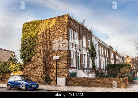 Rangée de maisons mitoyennes victoriennes, Southgate Grove, de Beauvoir Town, Hackney South, Londres, N1 5BT, Angleterre, Royaume-Uni. Banque D'Images