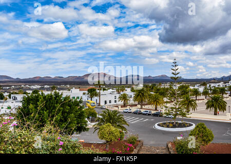 Yaiza, un pittoresque petit village sur l'île de Lanzarote dans le parc national de Timanfaya, îles canaries, espagne. Banque D'Images