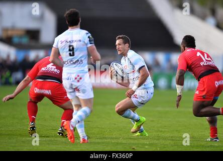 Paris, France. 10 avr, 2016. Champions d'Europe en quart de finale de Rugby. Racing Metro 92 RC par rapport à Toulon. Johannes Goosen (RAC) : Action de Crédit Plus Sport/Alamy Live News Banque D'Images