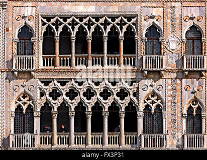 Ca' d' Oro ('Golden House' - correctement, le Palazzo Santa Sofia), Grand Canal, Sestiere di Cannaregio, Venise, Italie. Banque D'Images