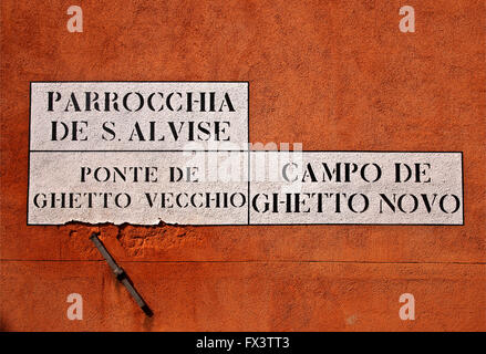 Ghetto Street signs in Novo, l'îlot des Juifs, Sestiere di Cannaregio, Venise Banque D'Images