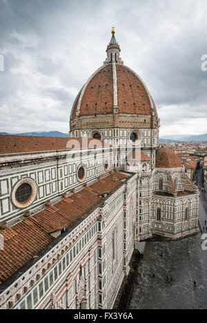 Vue sur le dôme du Campanile de Giotto à Florence Firenze, beffroi, Toscana, Italie, Union européenne, Europe Banque D'Images