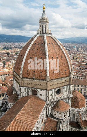 Vue sur le dôme du Campanile de Giotto à Florence Firenze, beffroi, Toscana, Italie, Union européenne, Europe Banque D'Images