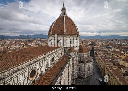 Vue sur le dôme du Campanile de Giotto à Florence Firenze, beffroi, Toscana, Italie, Union européenne, Europe Banque D'Images