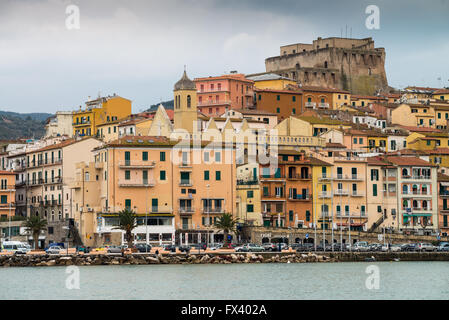 Porto Santo Stefano, l'île de l'Argentario, Toscane, Italie Banque D'Images