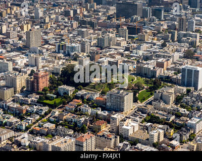 Vue aérienne, Haight-Ashbury Park, San Francisco, San Francisco, États-Unis d'Amérique, Californie, USA, US, par antenne, Banque D'Images