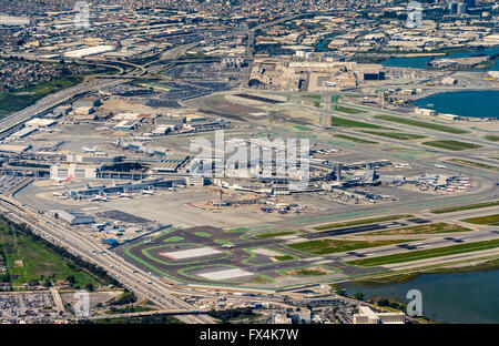 Par antenne, Aéroport International de San Francisco, OFS, San Francisco, Bay Area, États-Unis d'Amérique, Californie, USA US,aerial Banque D'Images