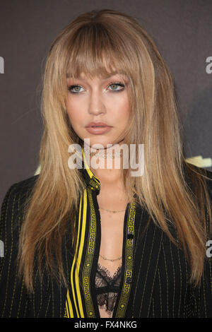 Burbank, CA, USA. Apr 9, 2016. 09 avril 2016 - Burbank, Californie - Gigi Hadid. 2016 MTV Movie Awards tenue à Warner Bros Studios. Crédit Photo : © Sammi Sammi/AdMedia/AdMedia/ZUMA/Alamy Fil Live News Banque D'Images