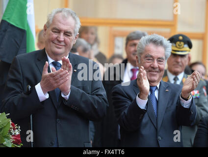 Prague, République tchèque. Apr 11, 2016. Stochov, République tchèque. Apr 11, 2016. Photo : CTK/Alamy Live News Banque D'Images