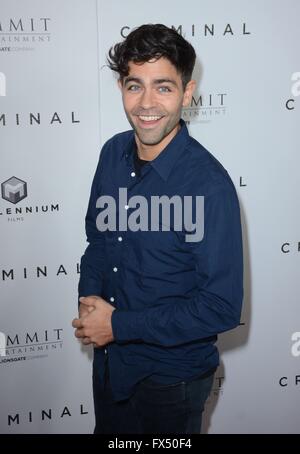 New York, NY, USA. Apr 11, 2016. Adrien Grenier aux arrivées des Premiere, AMC Loews Lincoln Chease, New York, NY Le 11 avril 2016. Credit : Derek Storm/Everett Collection/Alamy Live News Banque D'Images