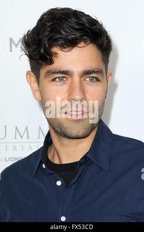 New York, NY, USA. Apr 11, 2016. Adrien Grenier aux arrivées des Premiere, AMC Loews Lincoln Chease, New York, NY Le 11 avril 2016. Credit : Kristin Callahan/Everett Collection/Alamy Live News Banque D'Images