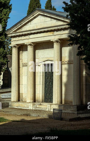 Mausolée dans le cimetière de la Carmen à Valladolid, Castille et Leon, Espagne Banque D'Images