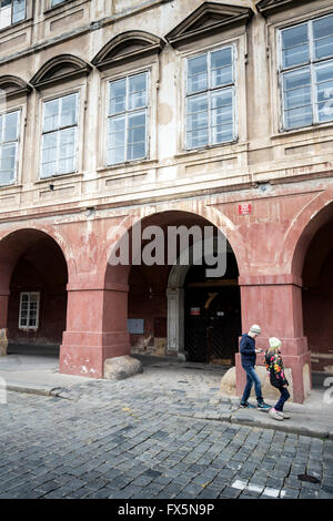 Maisons Renaissance, colorés, Pohorelec le long du chemin du château de Prague. République tchèque Banque D'Images