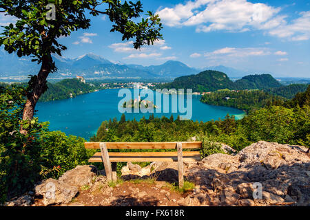 Le lac de Bled en été, vue du dessus, la Slovénie. Banque D'Images