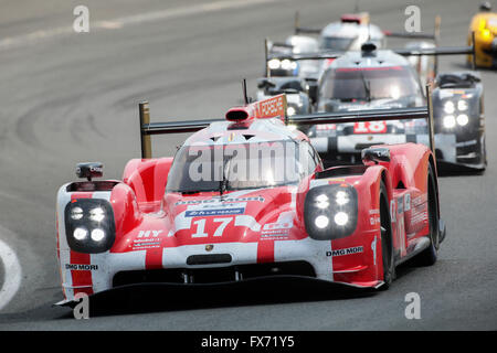 Porsche 919 Porsche hybride, l'équipe de GER, avec les pilotes Timo Bernhard, GER, Mark Webber, AUS, et Brendon Hartley, NZL Banque D'Images