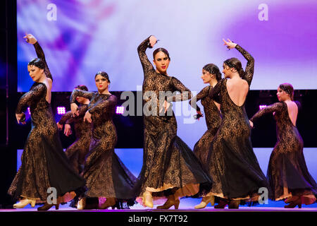 Concours de danse, la province de Malaga Torremolinos Costa del Sol, Andalousie, Espagne Europe Banque D'Images