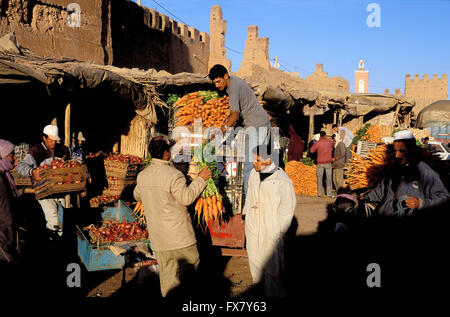 Le Maroc, Taroudant dimanche souk, marché Banque D'Images