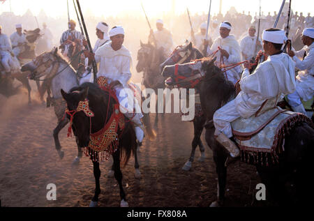 Maroc, El Jadida, Fantasia, moussem, Moulay Abdalah Banque D'Images