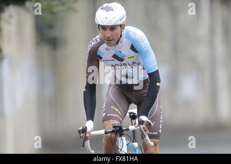 Eibar, Espagne, le 9 avril 2016, Matteo Montaguti pendant le contre-la-montre contre Eibar - Andrézieux-bouthéon du Tour du Pays Basque Banque D'Images