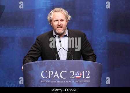 Commentateur et éditeur conservateur Andrew Breitbart traite de l'Union conservatrice américaine annuelle conférence CPAC le 10 février 2012 à Washington, DC.. Banque D'Images