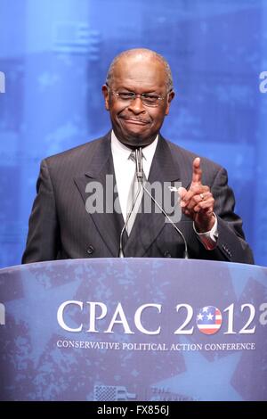Le candidat républicain et ancien directeur général Herman Cain traite de l'Union conservatrice américaine annuelle conférence CPAC 9 février 2012 à Washington, DC.. Banque D'Images