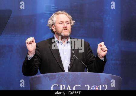 Commentateur et éditeur conservateur Andrew Breitbart traite de l'Union conservatrice américaine annuelle conférence CPAC le 10 février 2012 à Washington, DC.. Banque D'Images