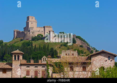 Assise, Rocca Maggiore , Assise Château, Patrimoine Mondial de l'UNESCO. Province de Pérouse. L'Ombrie. L'Italie. L'Europe Banque D'Images