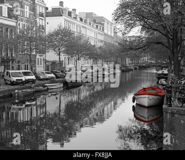 Noir et rouge Amsterdam Banque D'Images