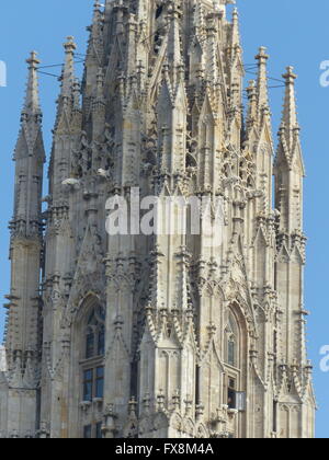 La Cathédrale Saint Stephan lancé par le duc Rodolphe IV, a été construit au-dessus de l'ancienne église datant de 1147 dans l'architecture gothique Banque D'Images