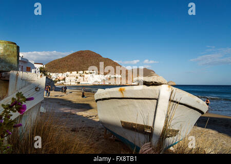 Mer Méditerranée et de la plage. San Jose Cabo de Gata Nijar, Réserve de biosphère du Parc Naturel de la province d'Almeria Andalousie Espagne Europe Banque D'Images