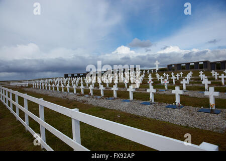 Cimetière argentin à Darwin dans les îles Falkland. Banque D'Images