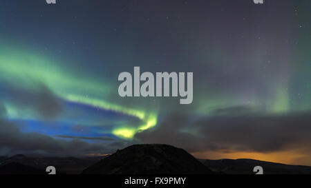 Aurora Borealis, northern lights. Îles Féroé Banque D'Images