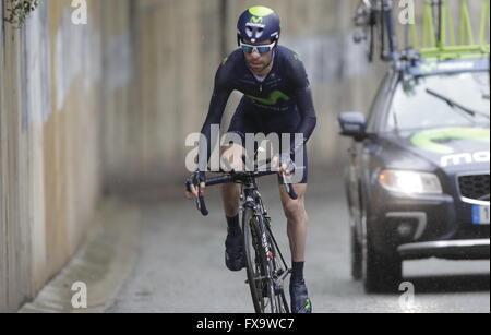 Eibar, Espagne, le 9 avril, 2016 Giovanni Visconti au cours du temps, procès contre Eibar - Andrézieux-bouthéon du Tour du Pays Basque Banque D'Images