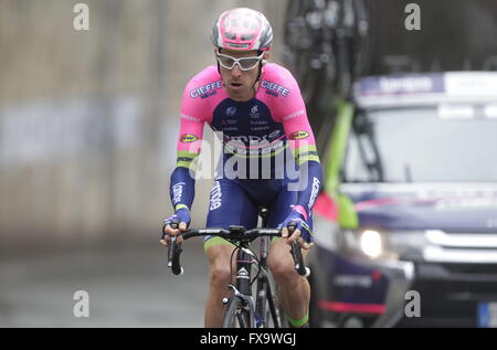 Eibar, Espagne, le 9 avril 2016, Rui Costa au cours du temps, procès contre Eibar - Andrézieux-bouthéon du Tour du Pays Basque Banque D'Images